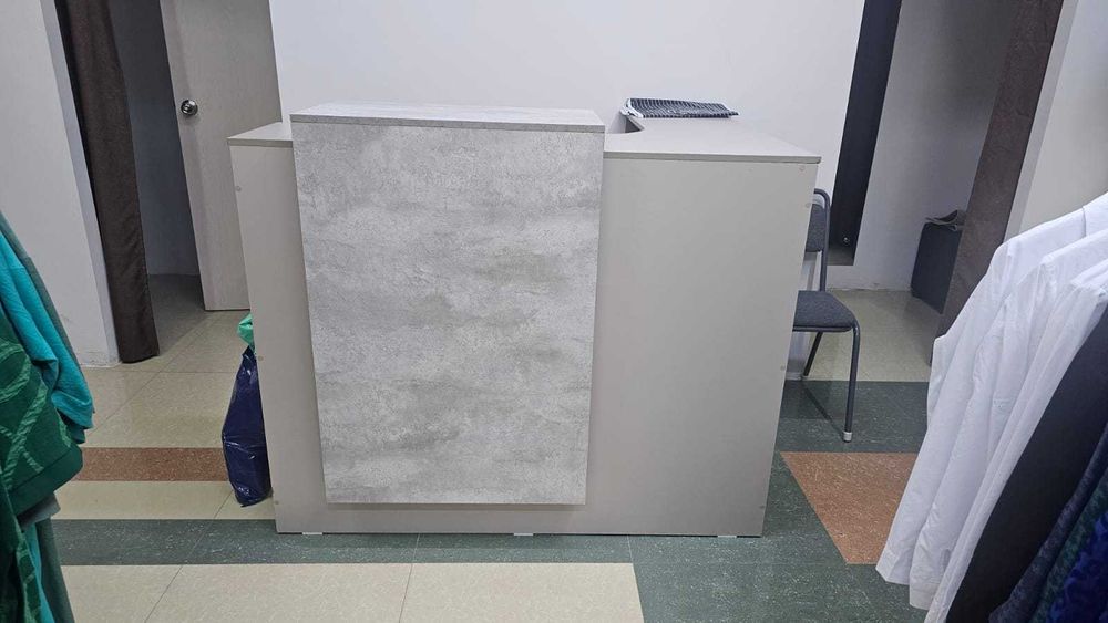 Рецепшен угловой