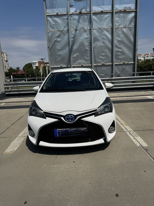 Toyota Yaris Hybrid 2017