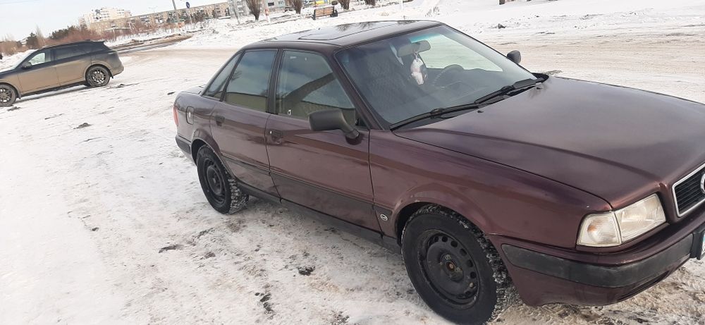 Продам Ауди 80 б4