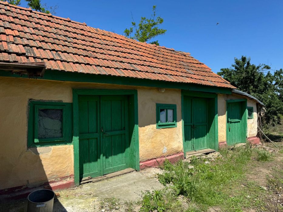 Casa parter  Braila Ulmu/ Mohreanu  curte 1225mp