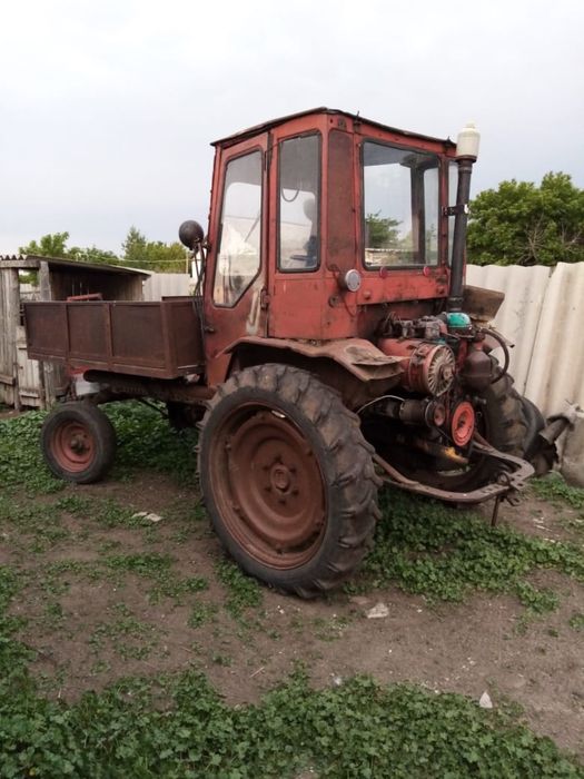 Продам трактор Т-16