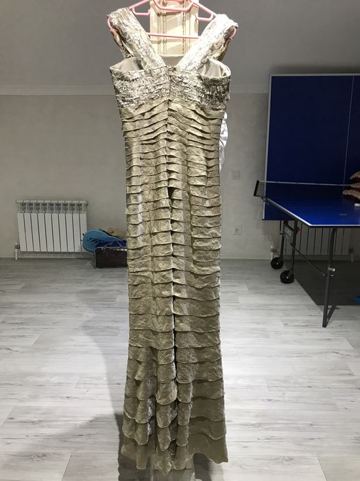 Одежда ( платье )