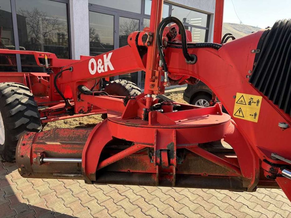 Autogreder O&K Model  F106.5 An Fabricatie 2007