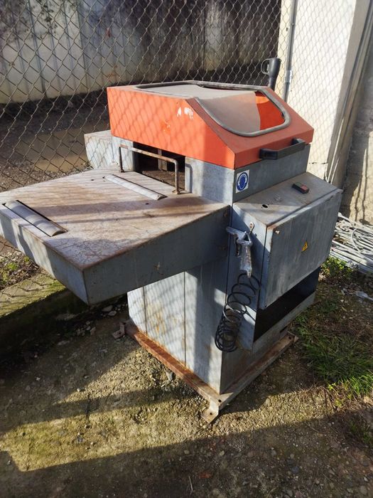 Машини за Pvc и Al Дограма