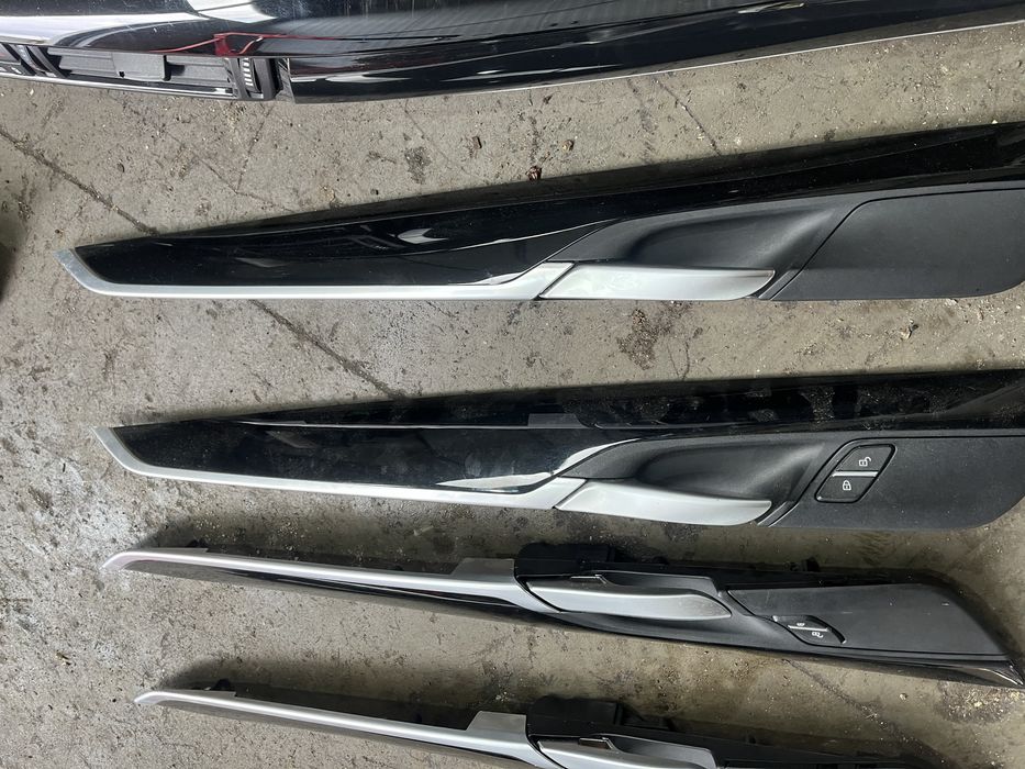 Интериорни лайстни бмв х5 ф15 ( interiorni laistni bmw x5 f15 )