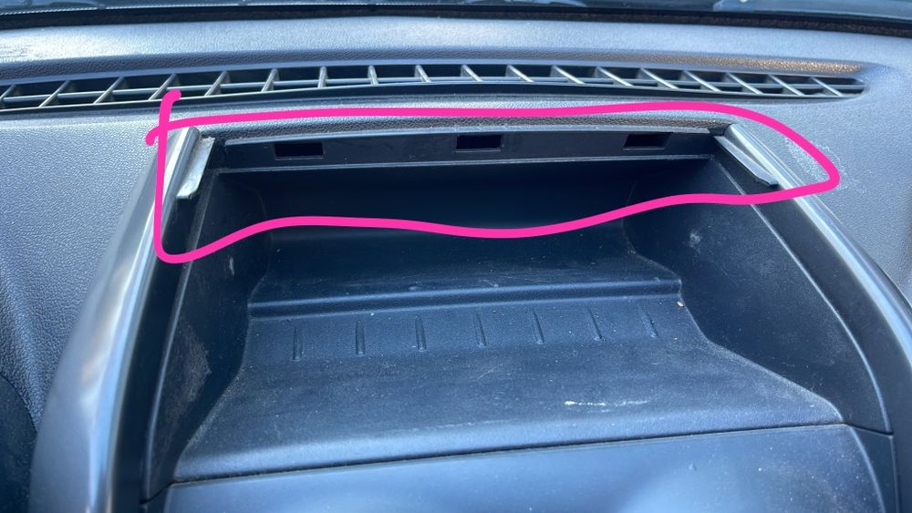 Ornamente de bord Dacia Duster 2015-2017