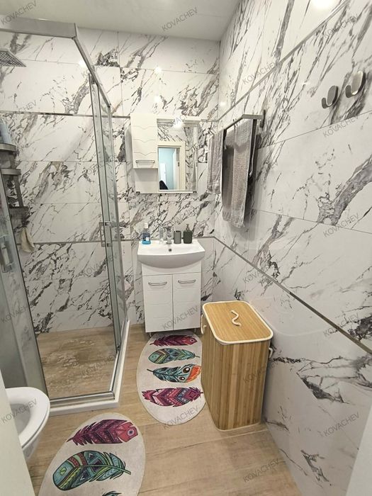 Двустаен апартамент под наем   кв. Трошево ул. Радост