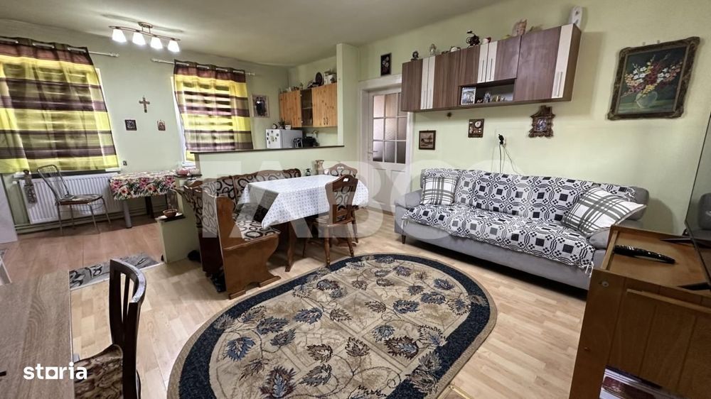 Apartament la casa 76 mpu pivnita etaj 1 la 2 minute de centru Sibiu