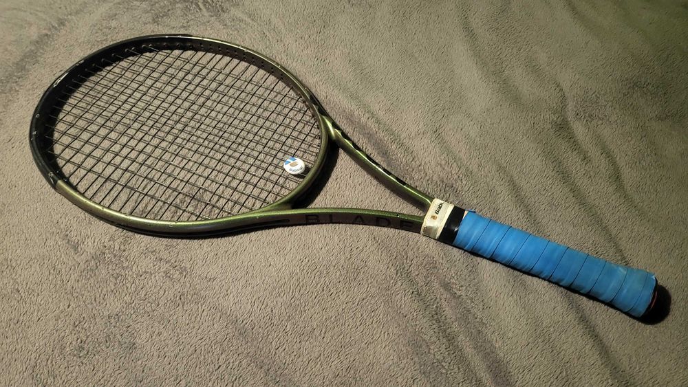 WILSON BLADE V8 104 16x19 290g