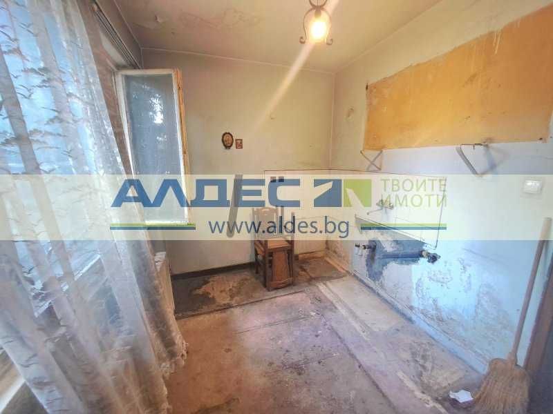 Продава се Двустаен апартамент в София, Център - 67 кв.м за 2687 €/кв.м - Снимка #8