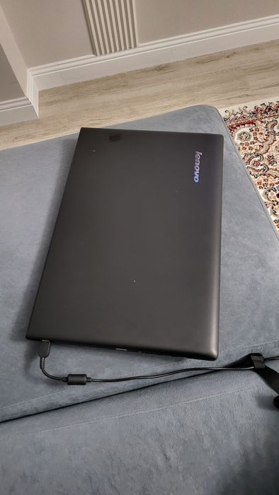 Продам ноутбук б/у