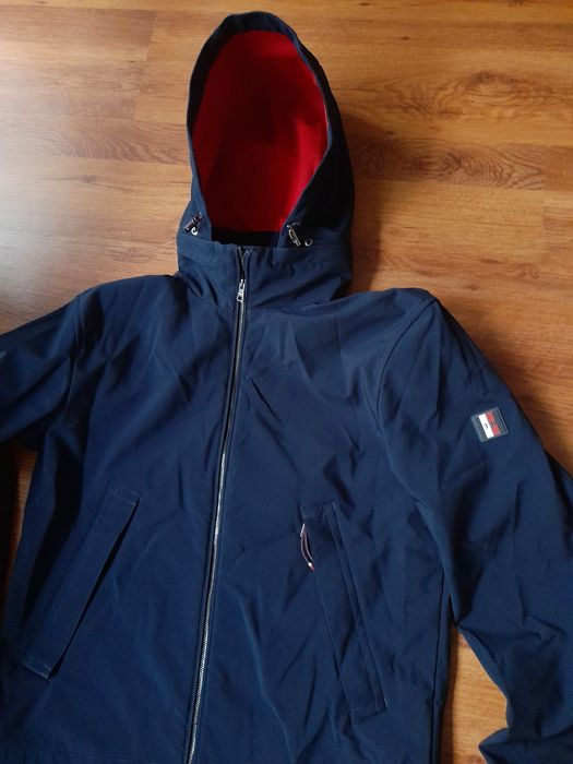 Tommy Hilfiger мъжко яке M размер.