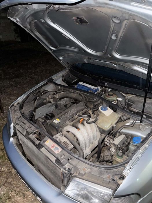 Vând Audi a4 b 5