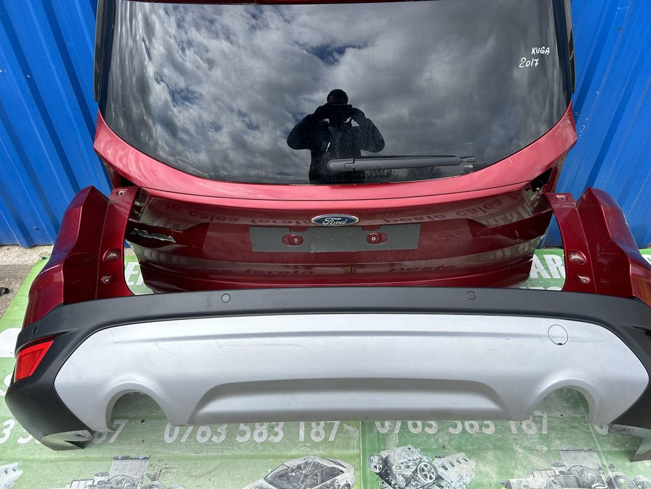 Bară spate Ford Kuga 2017