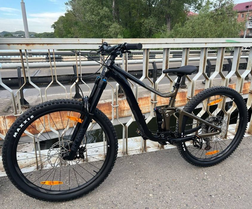 Продам эндуровел Giant Reign 2 2024 M
