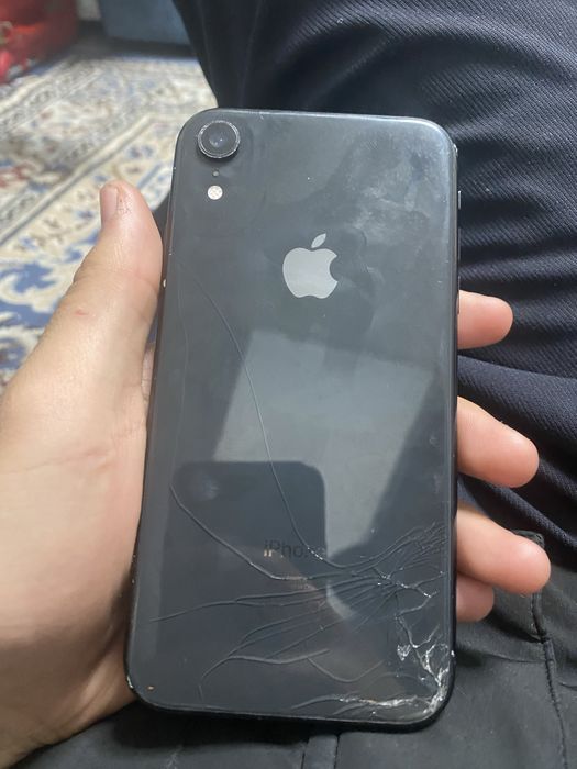 Айфон  хр   64гб