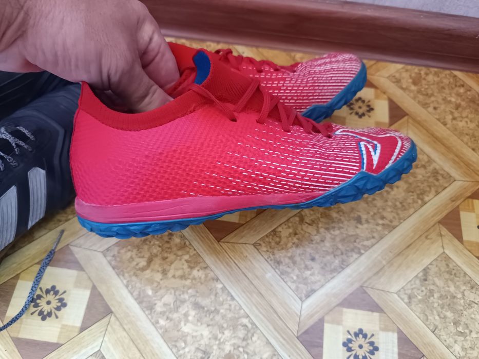 Буцы для мальчиков,футбол