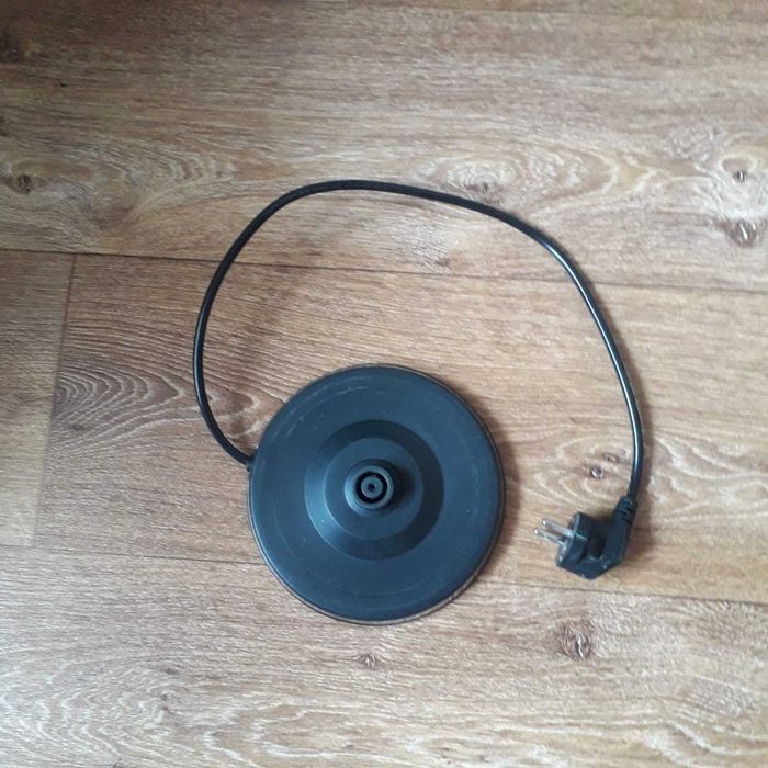 Электрочайник продается