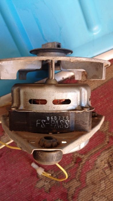 Продается моторчики на стиральные машины