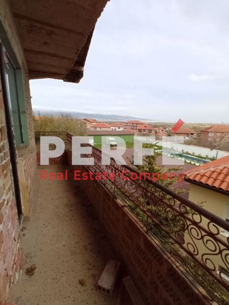 Продава се Къща в Несебър - 328 кв.м за 247 €/кв.м - Снимка #3