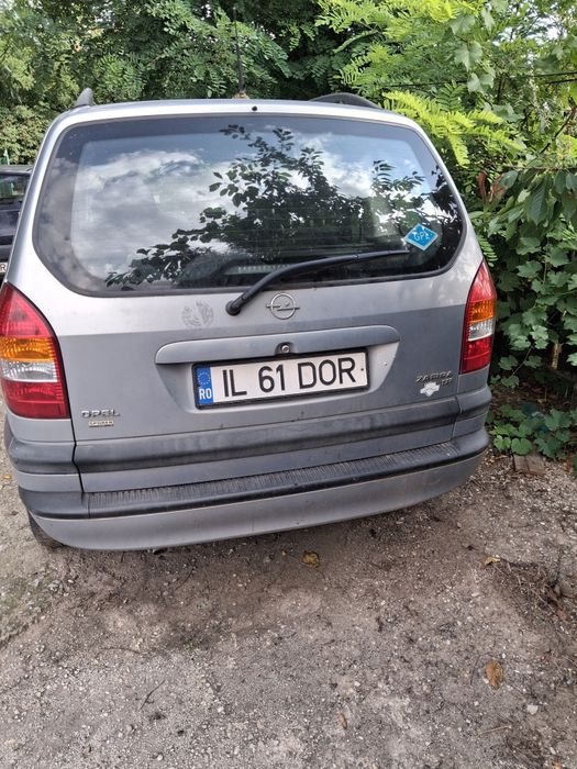 De vânzare: Opel Zafira 2002, 1.8 Benzină și GPL