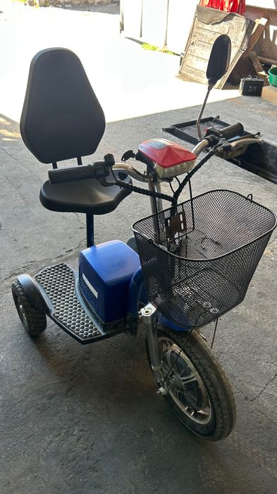 Електрическа триколка