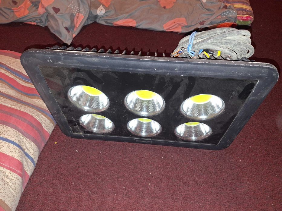 Прожектор 25мң тг