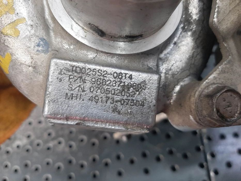 Turbina 1.6 tdci hhda ford fusion focus 2 c-max peugeot 207 307 expert citroen c4 berlingo 9662371080