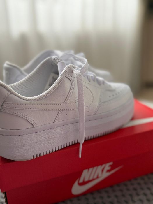 Nike Court Vision Alta