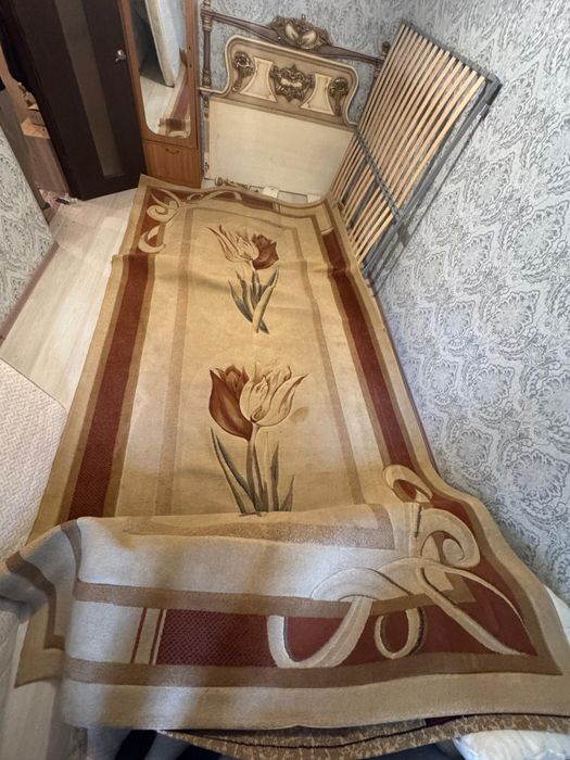 Екі кілем сатылады 5,5×2,5 м