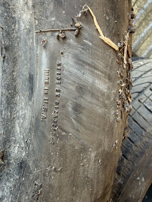 Продам пару колес BRIDGESTONE
