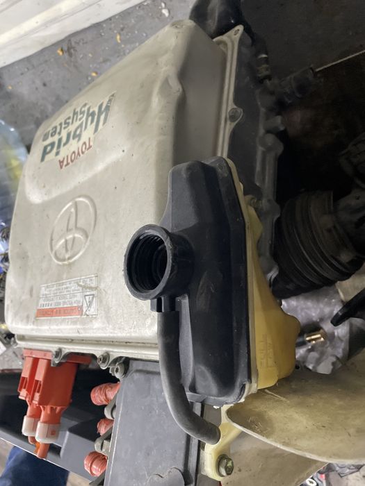 Инвертер тайота приус