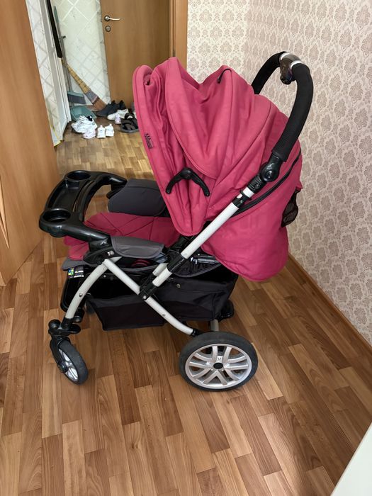 Продам коляску Prego