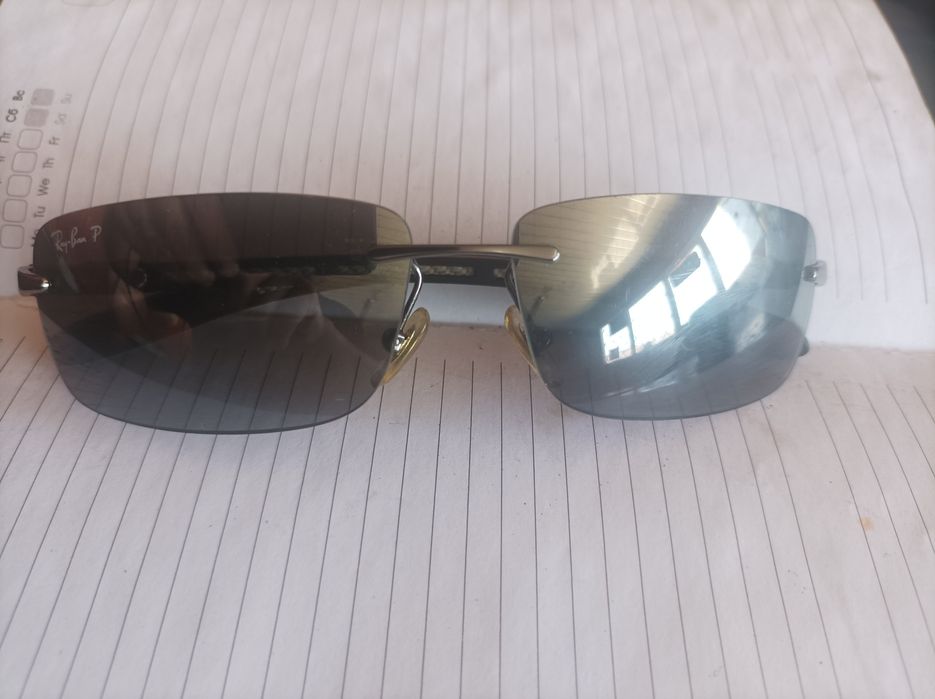 Очки солнцезащитные