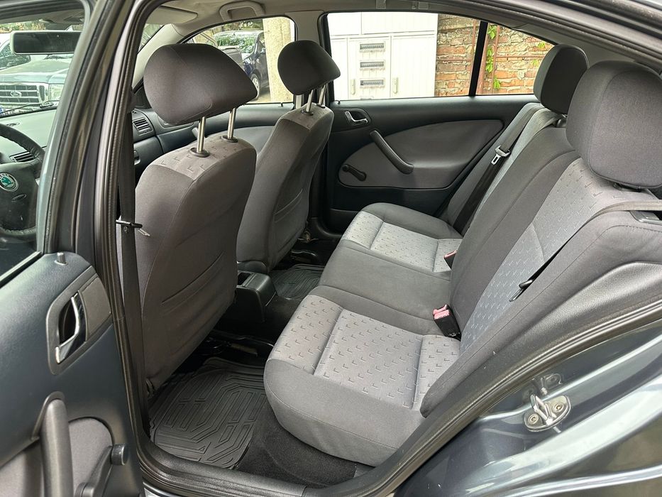 Skoda Octavia 109.000 KM 1.6 Benzina 105 CP An fabricatie 2008