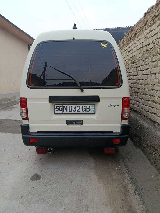 Дамас машинаси сотилади