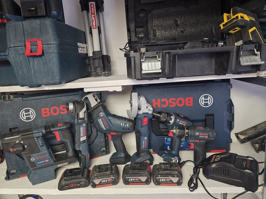 Set 6Bosch 100%originale aduse de afara 5bateri+incarc +cutii