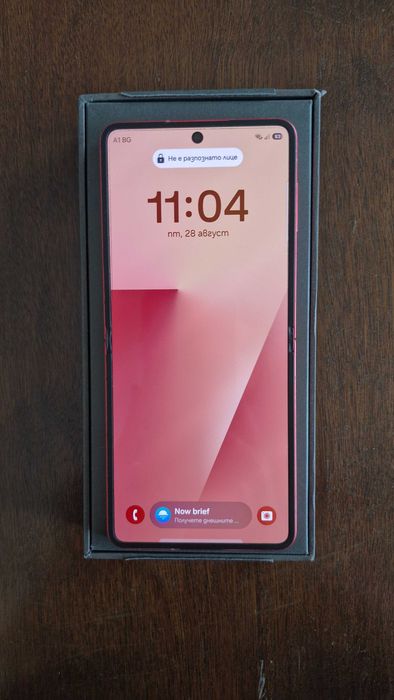 Samsung Z Flip 7 coral red