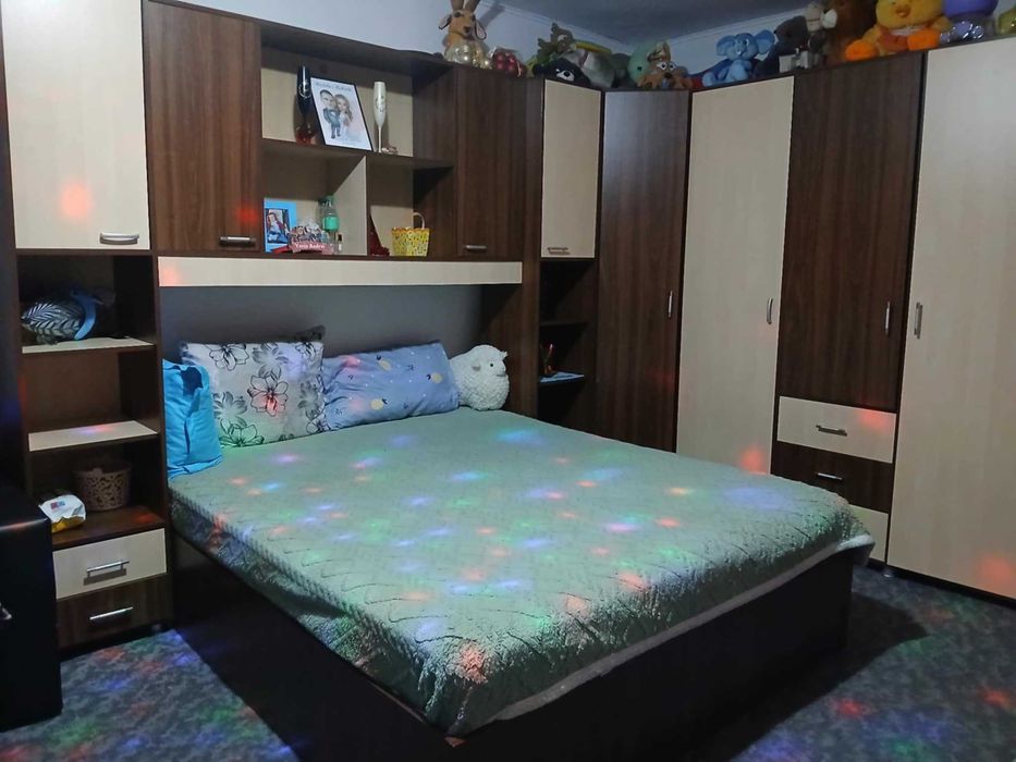 Mobila dormitor pe colt