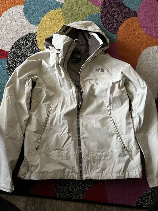 Vând geacă The North Face