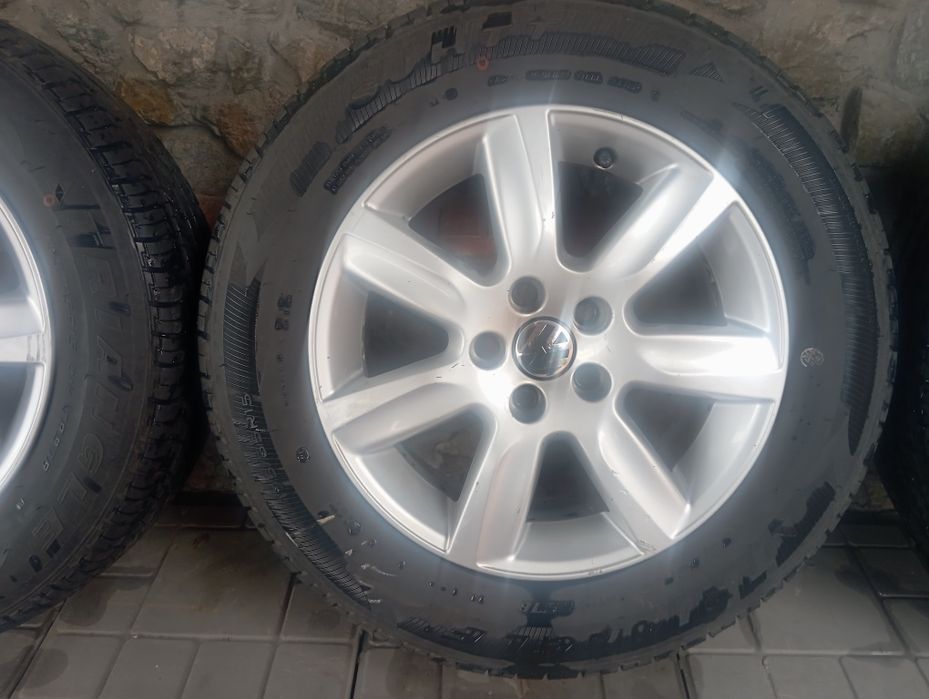 Диски с шинами на Фольксваген