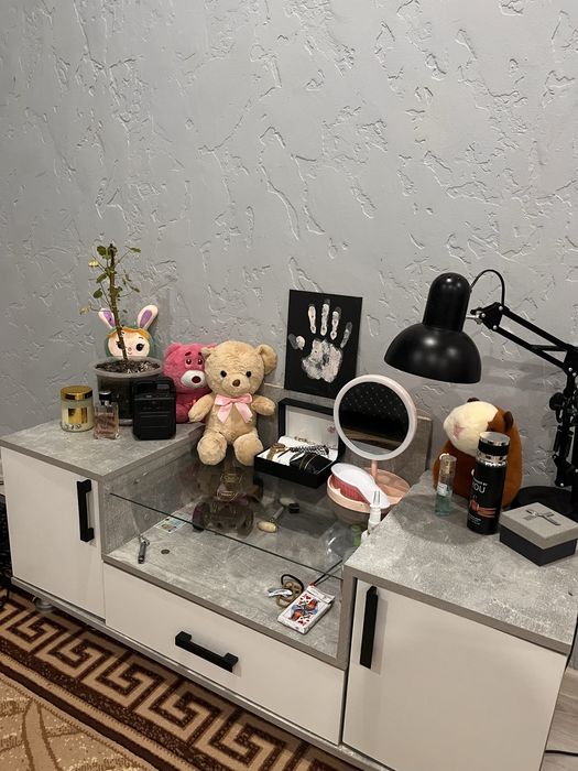 продам тумбочку отличном состочние