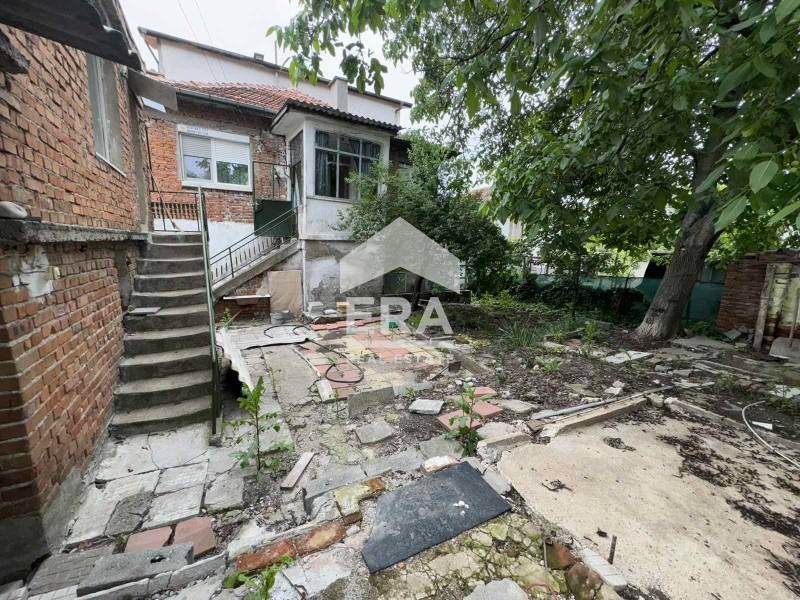 Продава се Къща в Хасково, Куба - 80 кв.м за 574 €/кв.м - Снимка #3