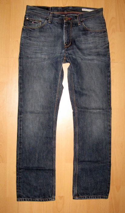 Blugi Tommy Hilfiger W 33 x L 32 / Talie 86 cm - Lungime 108