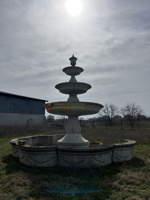 Етажен шадраван.