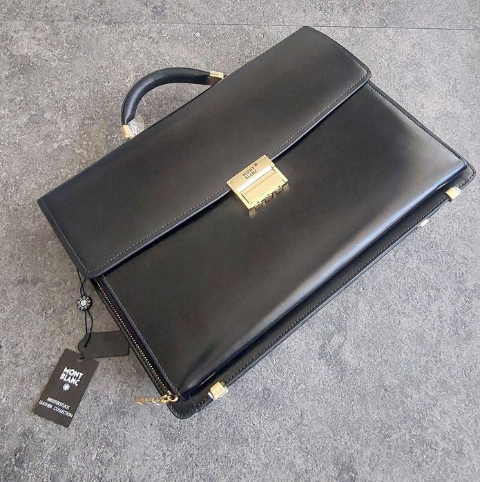 Продам сумку Montblanc