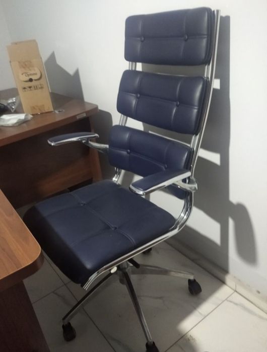 Срочно Кресло офисное