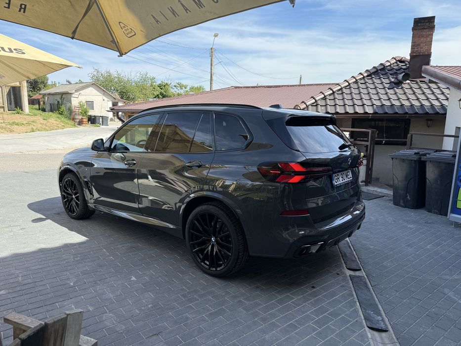BMW X5 2024.
