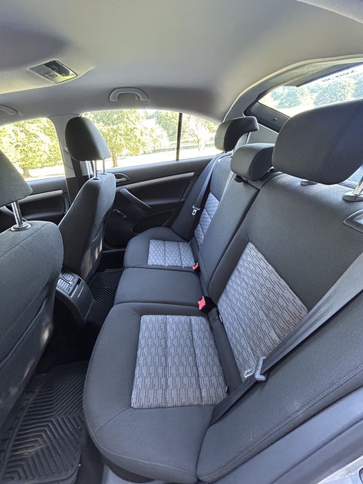 Vând Skoda Octavia Limuzina