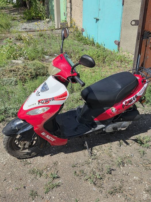 Скутер 80 кубов,